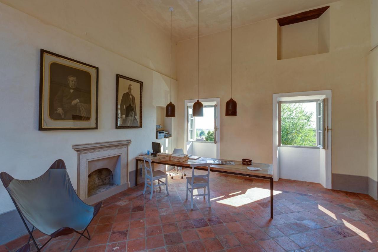 Marchesi Alfieri - Cantine E Ospitalita San Martino Alfieri Kültér fotó