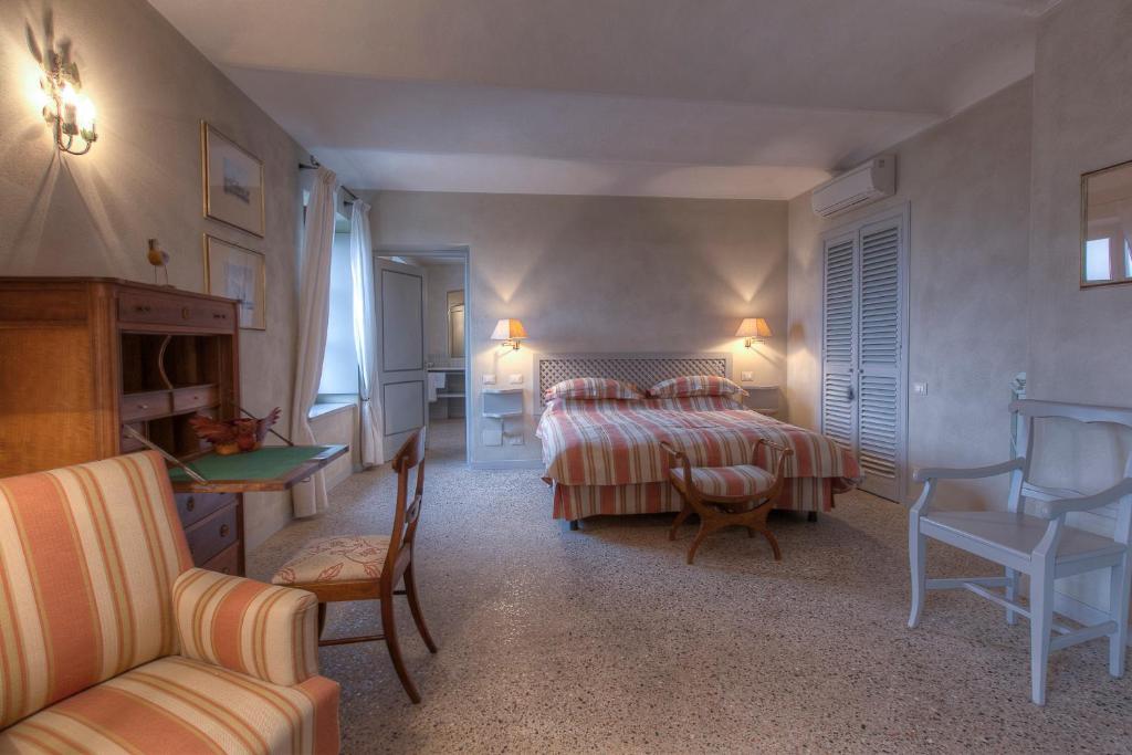 Marchesi Alfieri - Cantine E Ospitalita San Martino Alfieri Szoba fotó